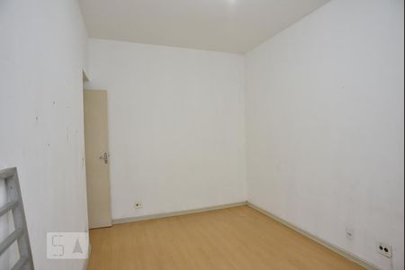 Apartamento à venda com 70m², 2 quartos e 1 vagaQuarto 2