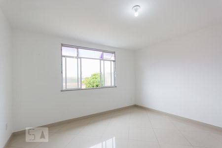 Sala de casa para alugar com 2 quartos, 100m² em Curicica, Rio de Janeiro