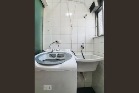 Apartamento à venda com 78m², 3 quartos e 1 vagaÁrea de Serviço