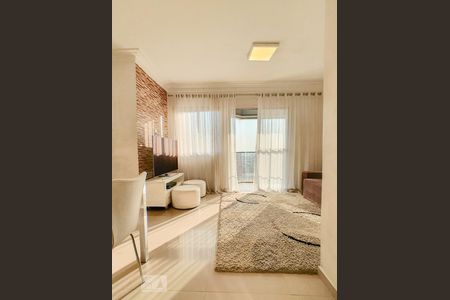 Sala  de apartamento à venda com 3 quartos, 78m² em Vila Laís, São Paulo