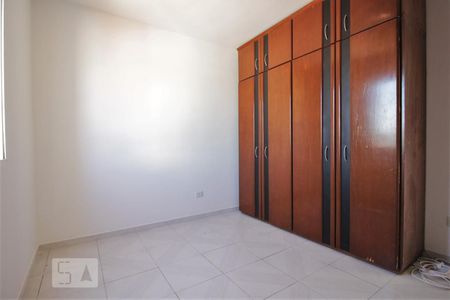 Quarto 2 de apartamento para alugar com 2 quartos, 61m² em Jardim Pedro Gonçalves, Taboão da Serra