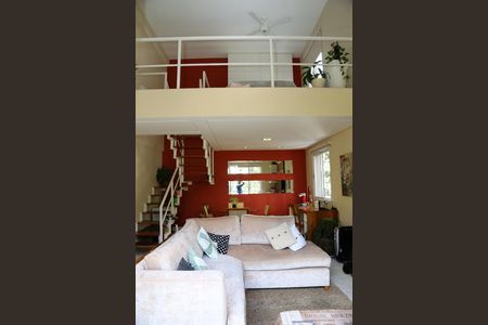 Sala de apartamento à venda com 1 quarto, 90m² em Vila Suzana, São Paulo