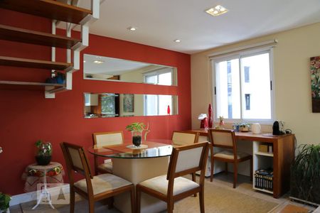 Sala de apartamento à venda com 1 quarto, 90m² em Vila Suzana, São Paulo