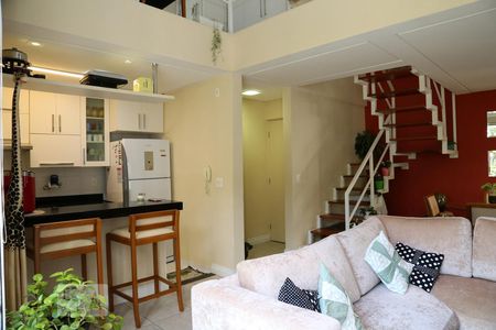 Sala de apartamento à venda com 1 quarto, 90m² em Vila Suzana, São Paulo