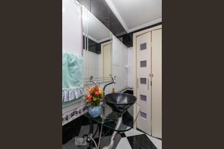 Apartamento à venda com 93m², 3 quartos e 2 vagasBanheiro