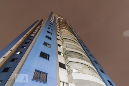 Apartamento à venda com 93m², 3 quartos e 2 vagasFachada