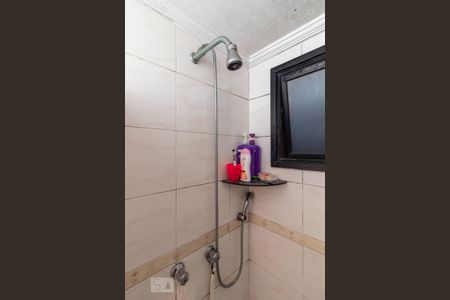 Apartamento à venda com 93m², 3 quartos e 2 vagasChuveiro