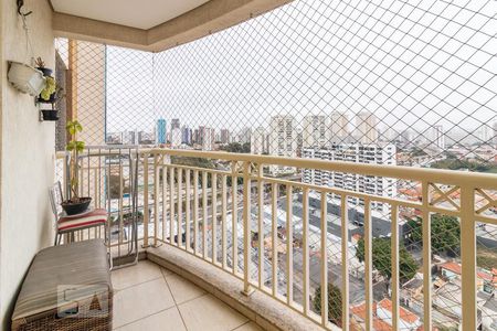 Apartamento à venda com 93m², 3 quartos e 2 vagasVaranda