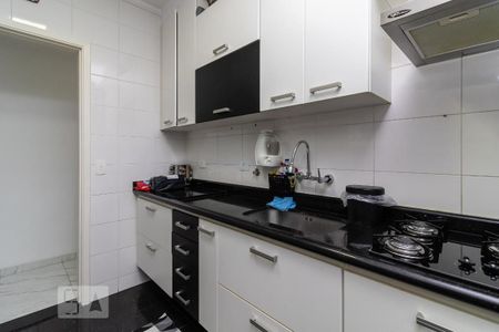 Apartamento à venda com 93m², 3 quartos e 2 vagasCozinha