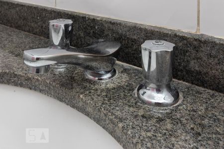 Apartamento à venda com 93m², 3 quartos e 2 vagasTorneira