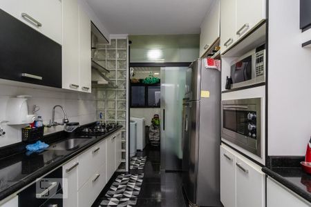 Apartamento à venda com 93m², 3 quartos e 2 vagasCozinha