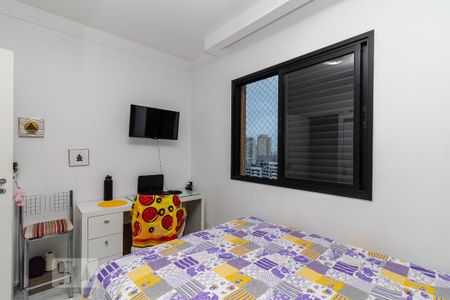 Apartamento à venda com 93m², 3 quartos e 2 vagasQuarto