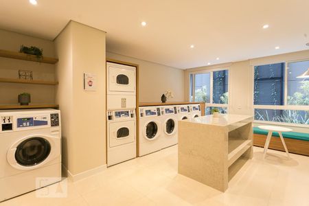 Apartamento para alugar com 28m², 1 quarto e sem vagaLavanderia