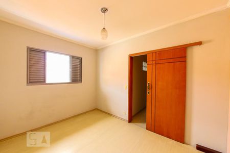 Quarto 1 de casa para alugar com 4 quartos, 127m² em Gopoúva, Guarulhos