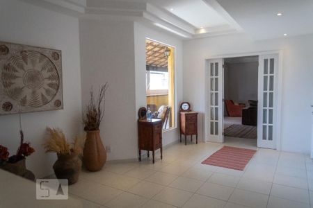 Apartamento à venda com 473m², 4 quartos e 3 vagas Apartamento à venda com 473m², 4 quartos e 3 vagasHall de entrada