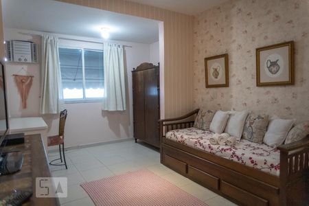 Apartamento à venda com 473m², 4 quartos e 3 vagas Apartamento à venda com 473m², 4 quartos e 3 vagasSuite 2