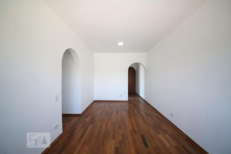 Sala de apartamento para alugar com 3 quartos, 70m² em Campo Belo, São Paulo