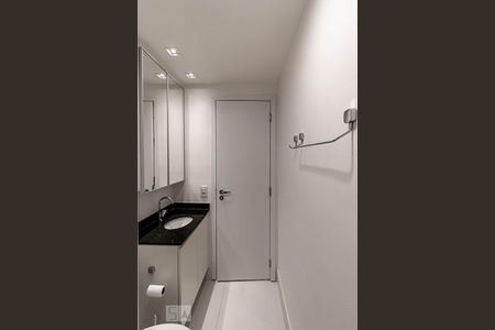 Studio à venda com 29m², 1 quarto e sem vagaBanheiro