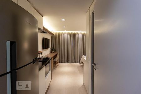 Cozinha/Sala/Quarto de kitnet/studio à venda com 1 quarto, 29m² em Indianópolis, São Paulo