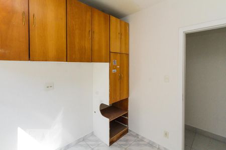 Casa para alugar com 35m², 2 quartos e 1 vaga Casa para alugar com 35m², 2 quartos e 1 vagaquarto 02