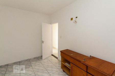 Casa para alugar com 35m², 2 quartos e 1 vaga Casa para alugar com 35m², 2 quartos e 1 vagaquarto