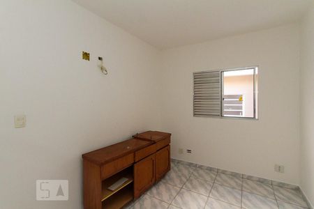 Casa para alugar com 35m², 2 quartos e 1 vaga Casa para alugar com 35m², 2 quartos e 1 vagaquarto