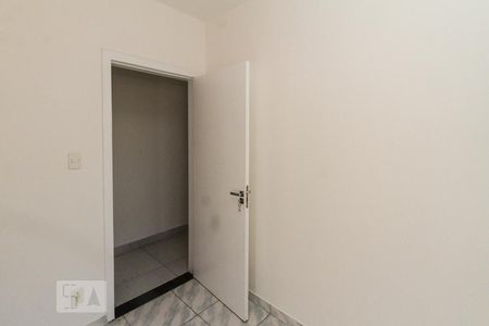 Casa para alugar com 35m², 2 quartos e 1 vaga Casa para alugar com 35m², 2 quartos e 1 vagaquarto 02
