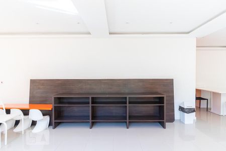 Apartamento para alugar com 72m², 3 quartos e 1 vaga Apartamento para alugar com 72m², 3 quartos e 1 vagaÁrea comum - Salão de festas 1