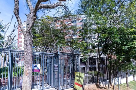 Apartamento para alugar com 72m², 3 quartos e 1 vaga Apartamento para alugar com 72m², 3 quartos e 1 vagaFachada do Condomínio