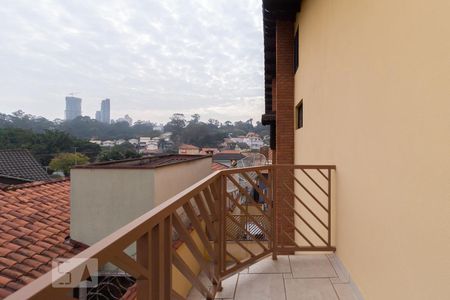 Casa à venda com 330m², 4 quartos e 6 vagasSacada da Suíte 1