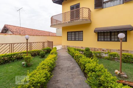 Casa à venda com 330m², 4 quartos e 6 vagasJardim