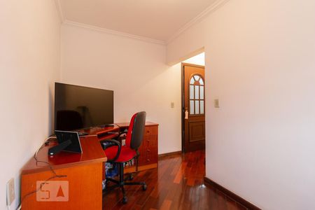 Casa à venda com 330m², 4 quartos e 6 vagasEscritório