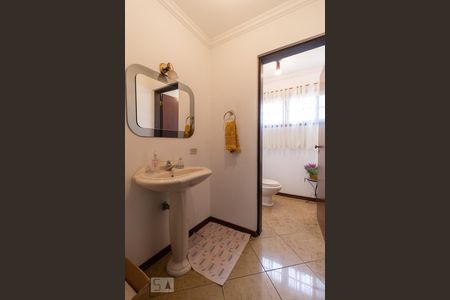 Casa à venda com 330m², 4 quartos e 6 vagasLavabo