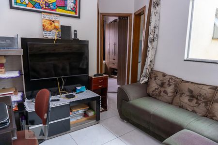 Sala de apartamento à venda com 2 quartos, 76m² em Jardim Las Vegas, Santo André