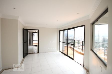 Apartamento para alugar com 283m², 4 quartos e 5 vagasCobertura