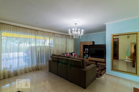 Sala de casa para alugar com 3 quartos, 447m² em Vila Rosália, Guarulhos