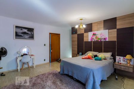 Casa à venda com 447m², 3 quartos e 4 vagasSuíte 1