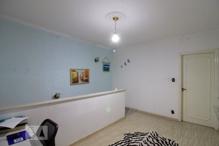 Casa à venda com 447m², 3 quartos e 4 vagasEscritório