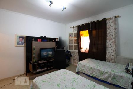 Casa à venda com 447m², 3 quartos e 4 vagasSuíte 2