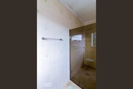 Casa à venda com 447m², 3 quartos e 4 vagasBanheiro da Suíte 2