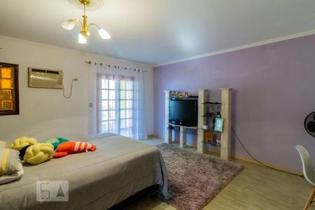 Casa à venda com 447m², 3 quartos e 4 vagasSuíte 1