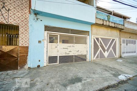 Casa à venda com 300m², 3 quartos e 2 vagasFachada