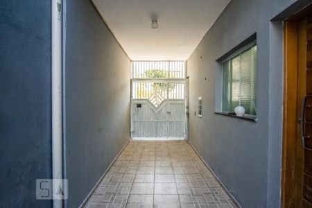 Casa à venda com 250m², 3 quartos e 4 vagas Casa à venda com 250m², 3 quartos e 4 vagasGaragem