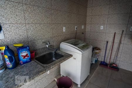 Casa à venda com 250m², 3 quartos e 4 vagas Casa à venda com 250m², 3 quartos e 4 vagasÁrea de Serviço
