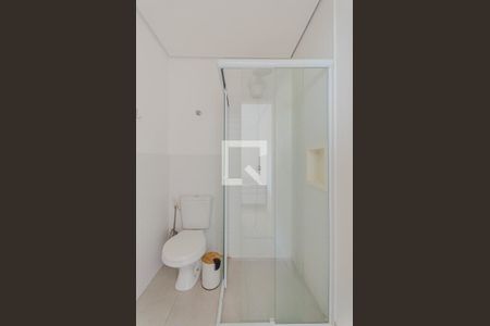 Banheiro da Suíte 2 de casa de condomínio para alugar com 3 quartos, 100m² em Vila Mariana, São Paulo