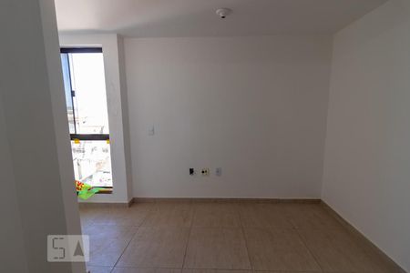 Quarto de apartamento para alugar com 1 quarto, 27m² em Riacho Fundo I, Brasília