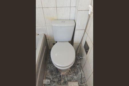 Apartamento para alugar com 52m², 2 quartos e sem vaga Apartamento para alugar com 52m², 2 quartos e sem vagaBanheiro