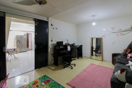 Casa à venda com 350m², 5 quartos e 2 vagasQuarto 2