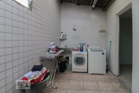 Casa à venda com 350m², 5 quartos e 2 vagasÁrea de Serviço