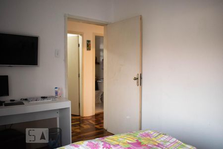 Quarto 2 de apartamento à venda com 3 quartos, 57m² em Santo Antônio, Porto Alegre